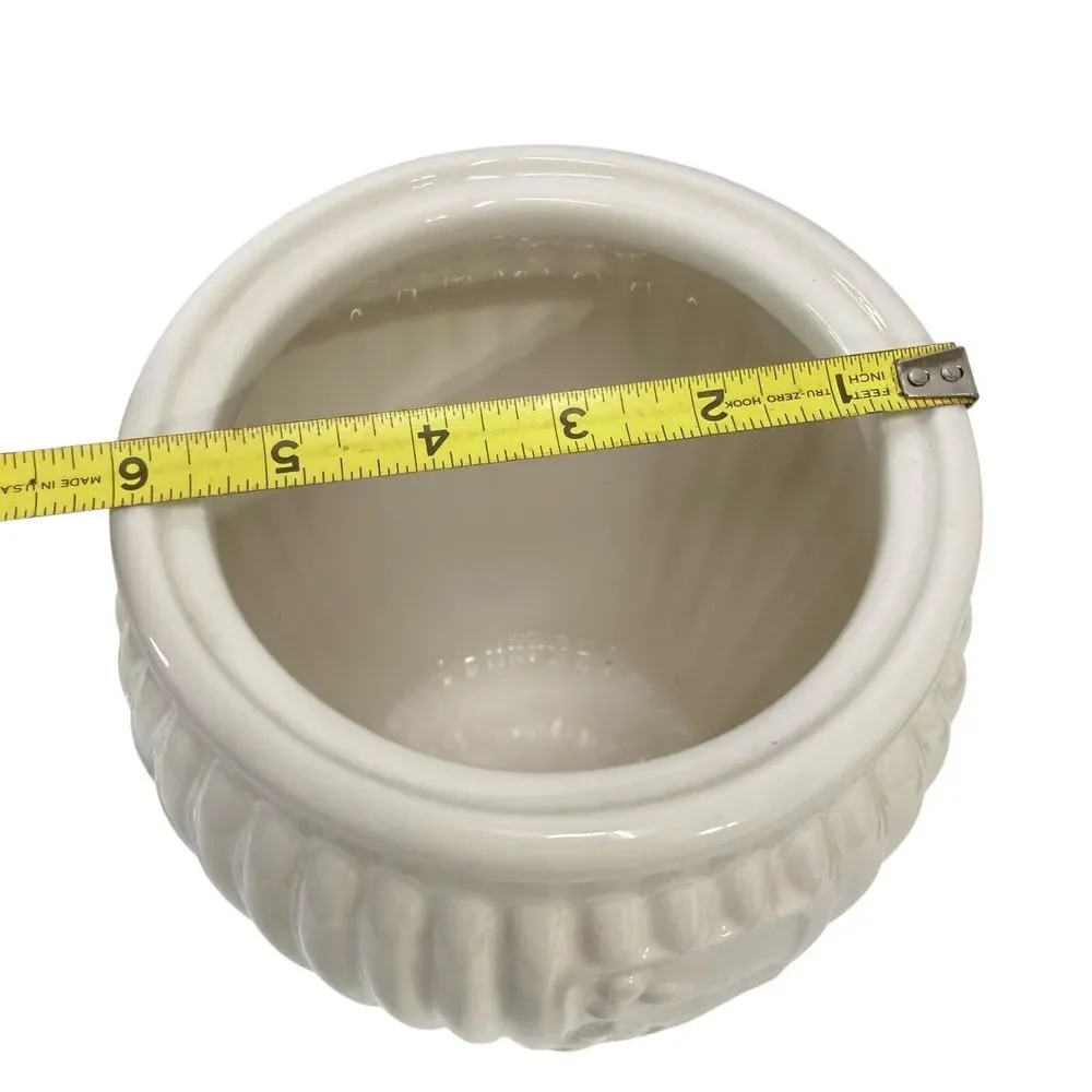 Inspirado Seattle Stonelite Ribbed White Canister‎ Cookie Jar 10.5